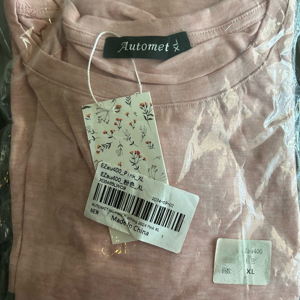 Automet Pink Short Sleeve Tee women’s xl super cute!